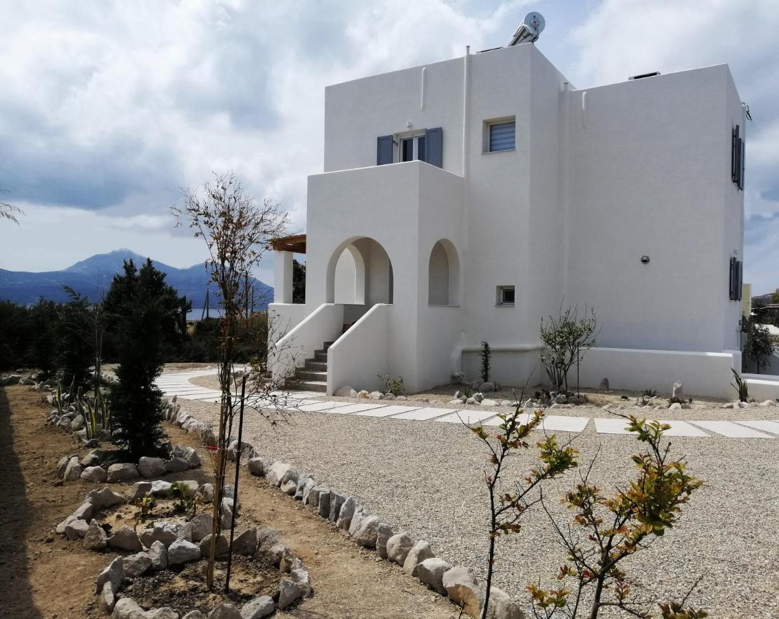 Villa Nelleas Adamantas  Exteriér fotografie