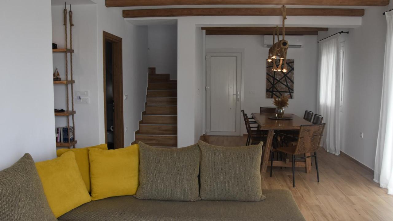 Villa Nelleas Adamantas  Exteriér fotografie